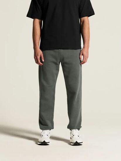 craft Frequent Sweatpants M — Herren Jogginghose aus Bio-Baumwolle Relaxed