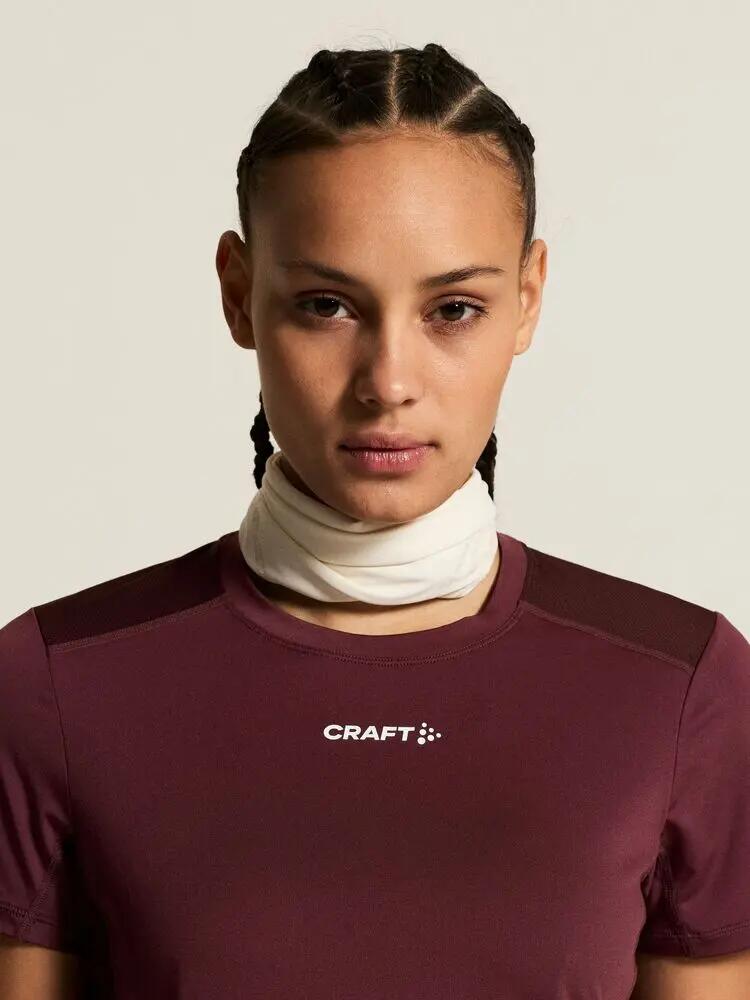 craft ADV Essence SS Tee 2 W – ademend trainingstop 6/7