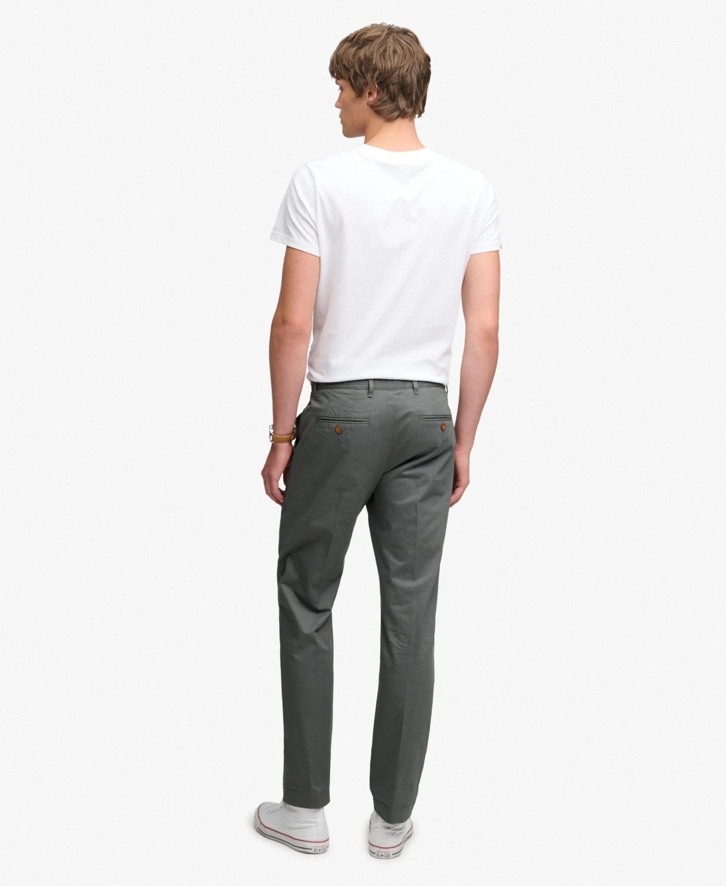 superdry Premium Regular Chinos em algodão elástico – Balsam Green 5/7