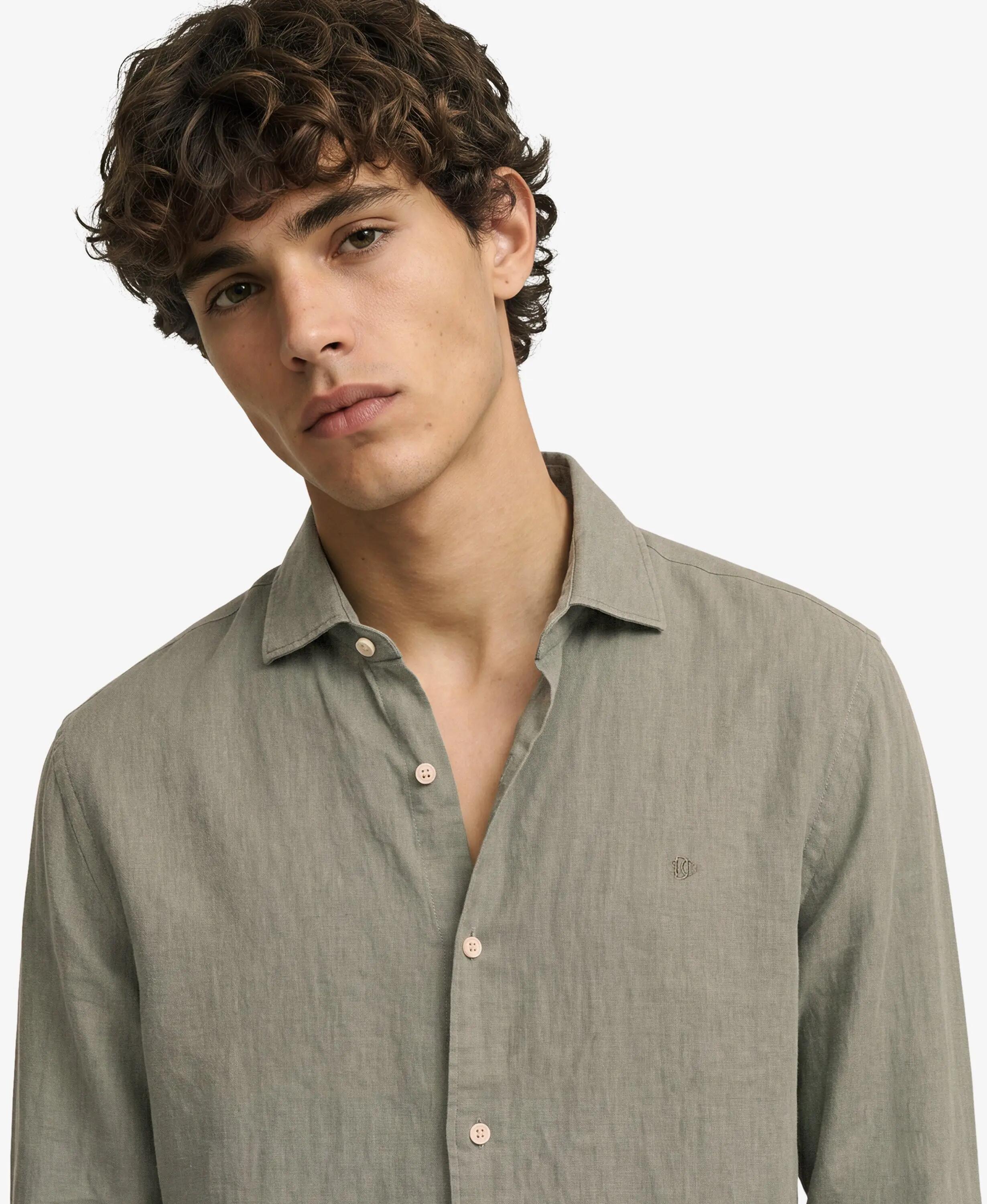 SUPERDRY picture