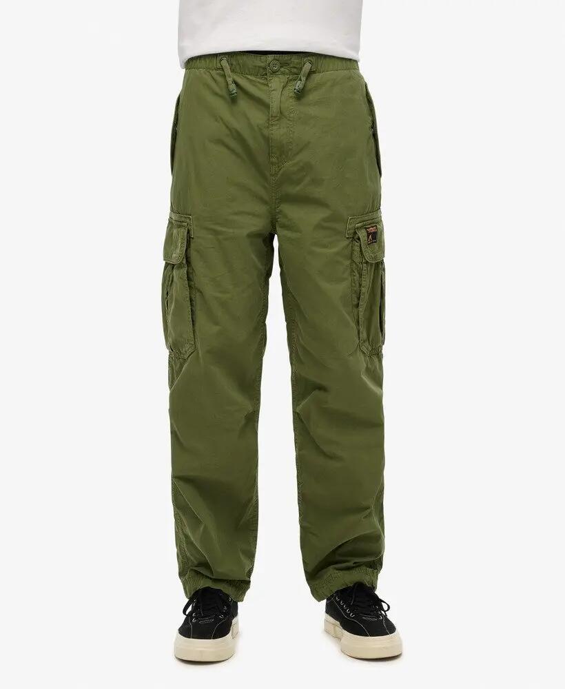 Verde escuro