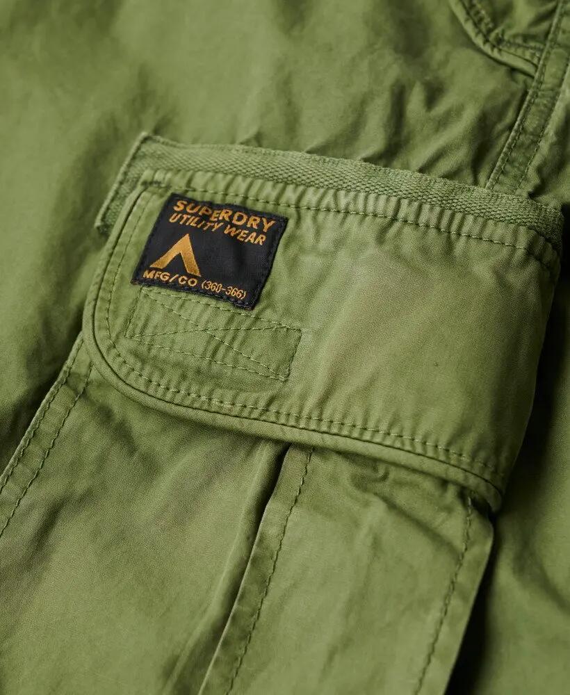 superdry Pantalon Baggy Parachute en coton Forest Olive 6/7