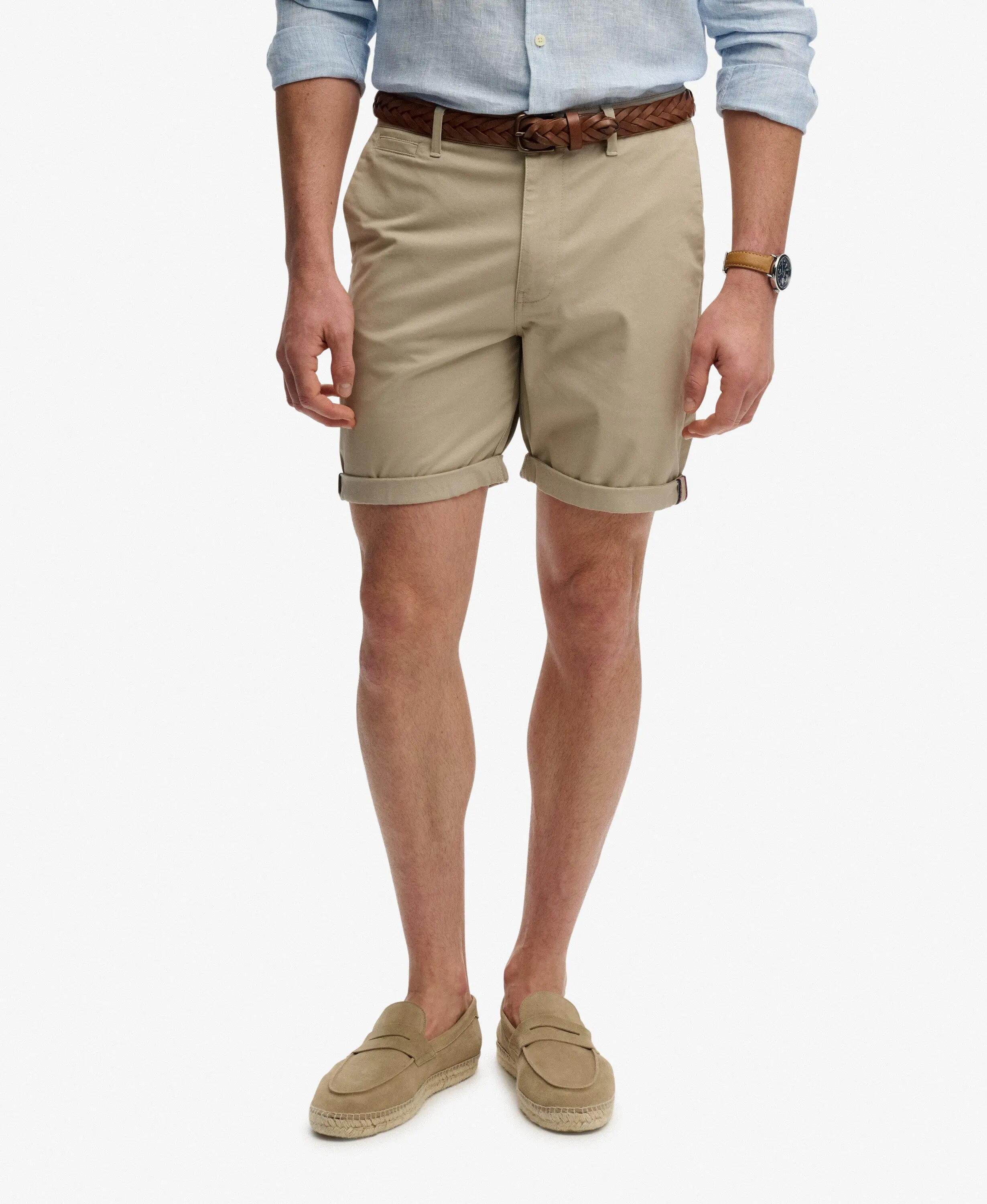 superdry Premium Regular Chino Shorts – slim fit in cotone elasticizzato 3/7