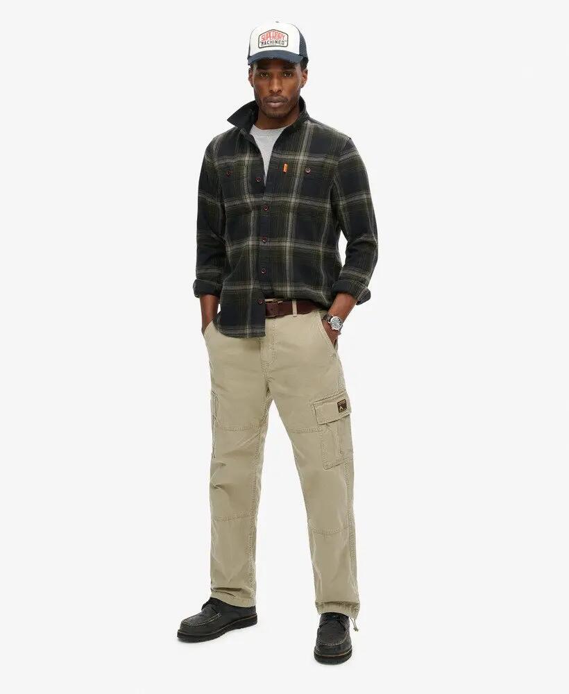 SUPERDRY picture
