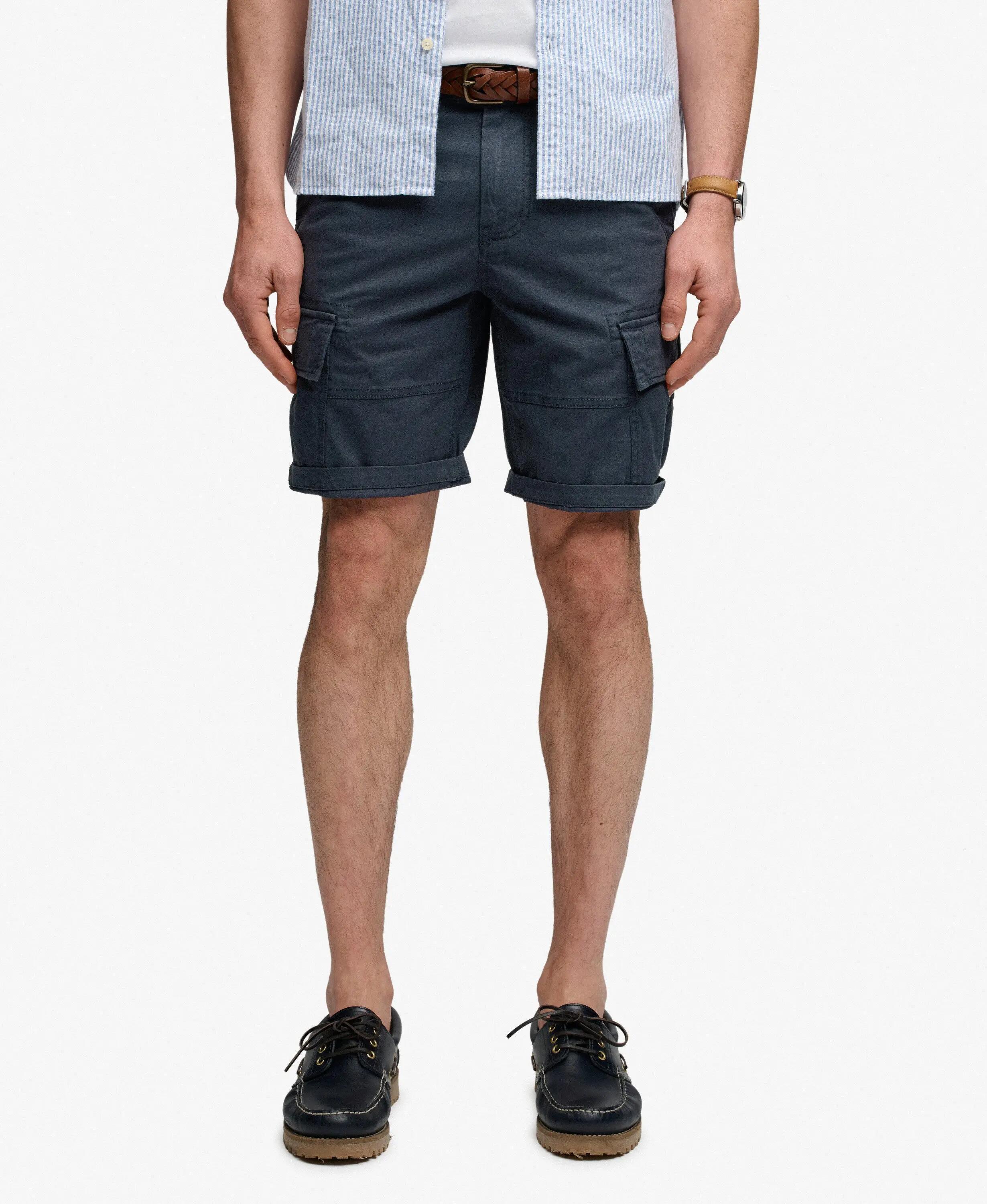 SUPERDRY picture