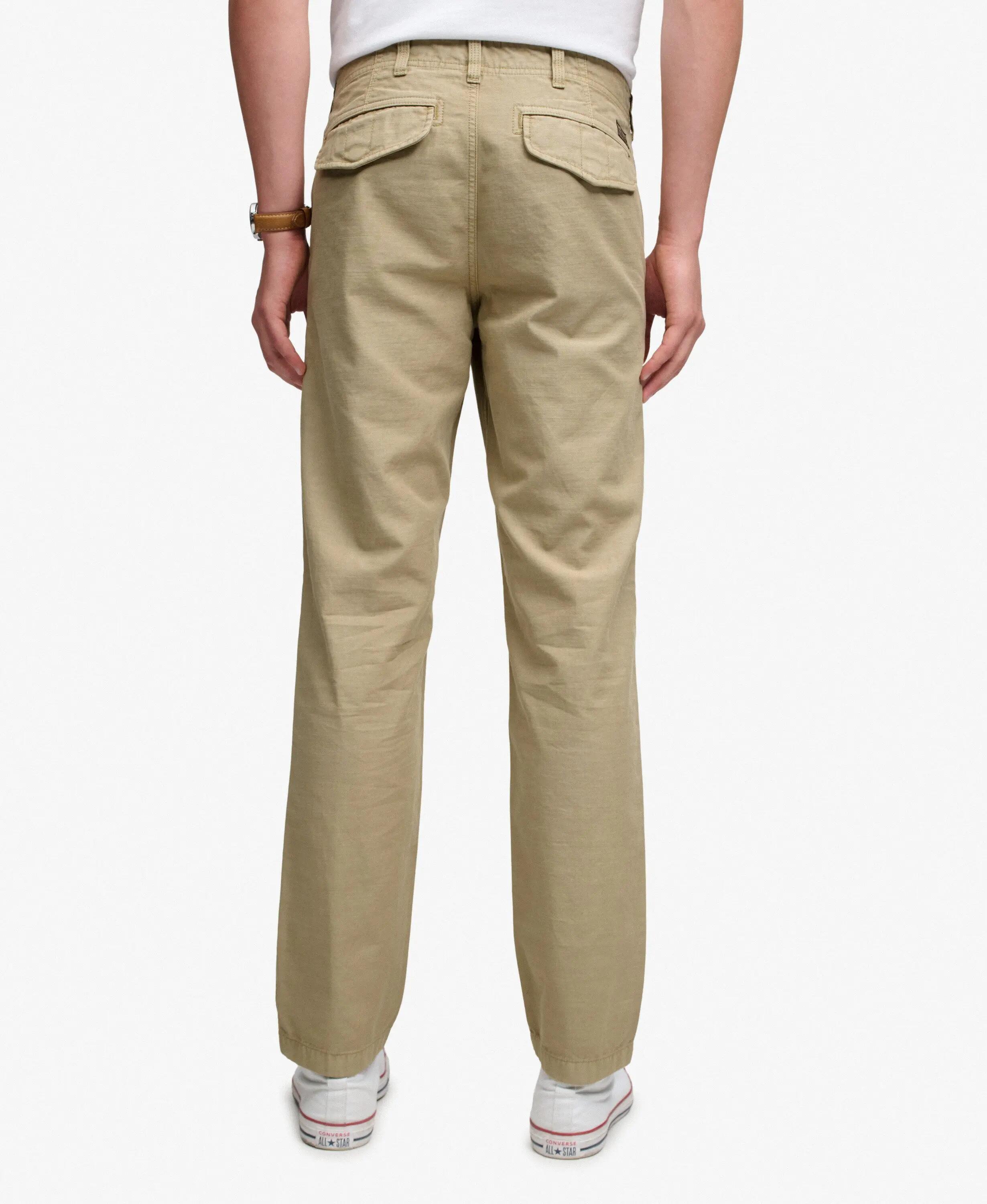 superdry Calças chino tapered lavadas em 100% algodão 3/6