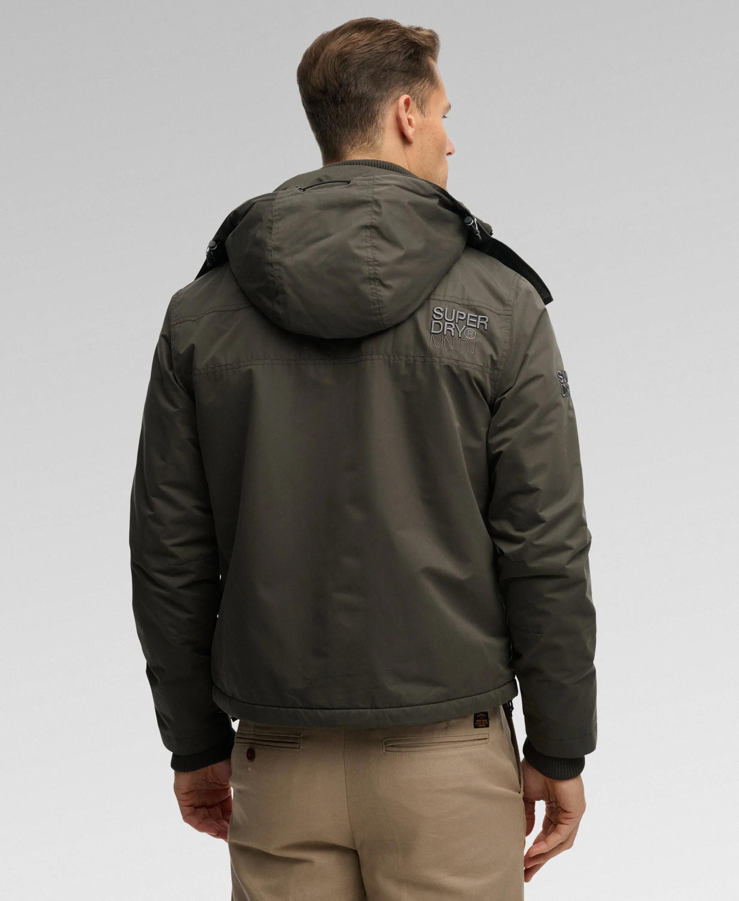 superdry Hooded Microfibre Arctic Windcheater Jacke – Vintage Black 6/7
