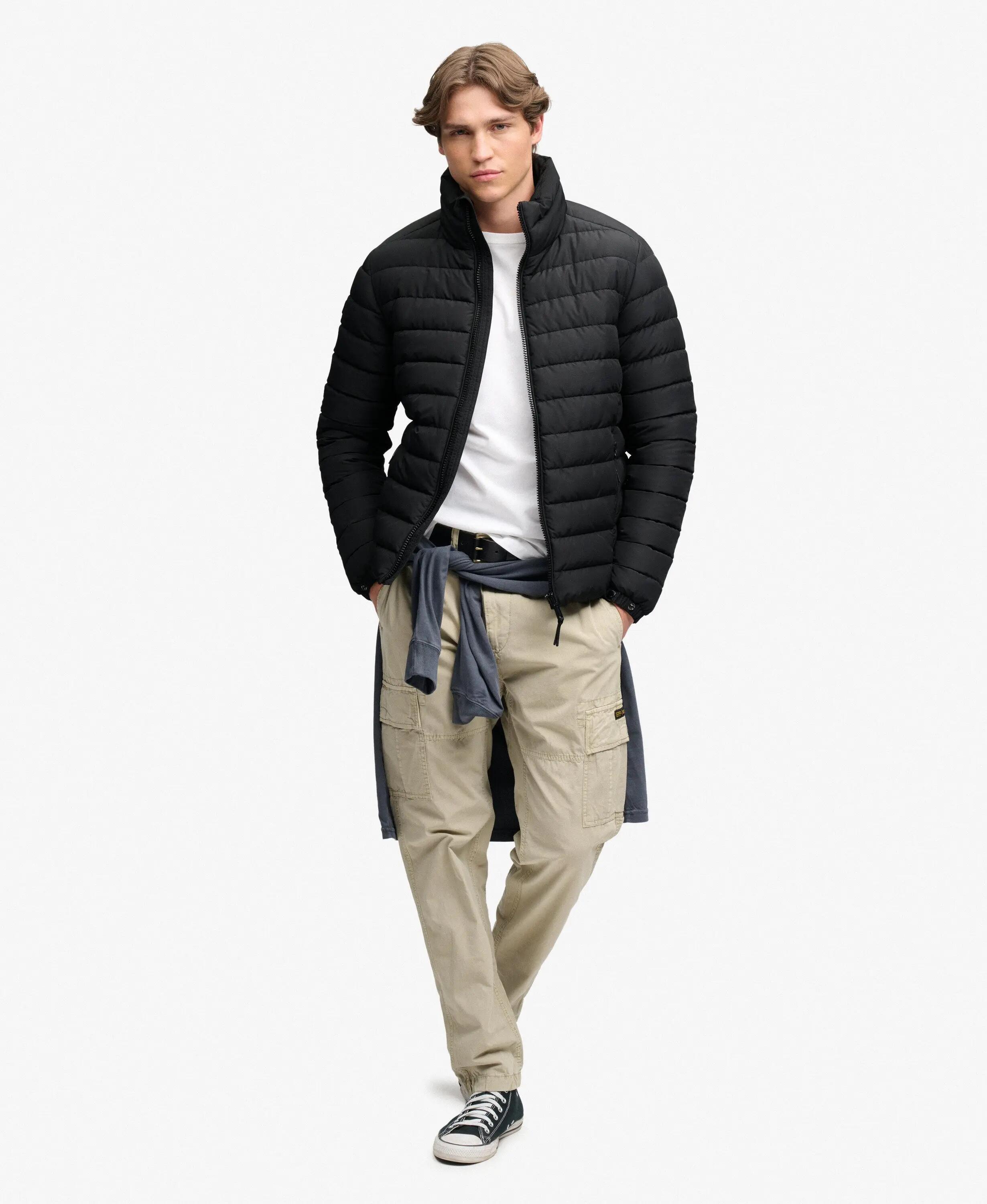 superdry Fuji Midweight Padded Jacket – slim fit, gevoerd, Jet Black 3/7