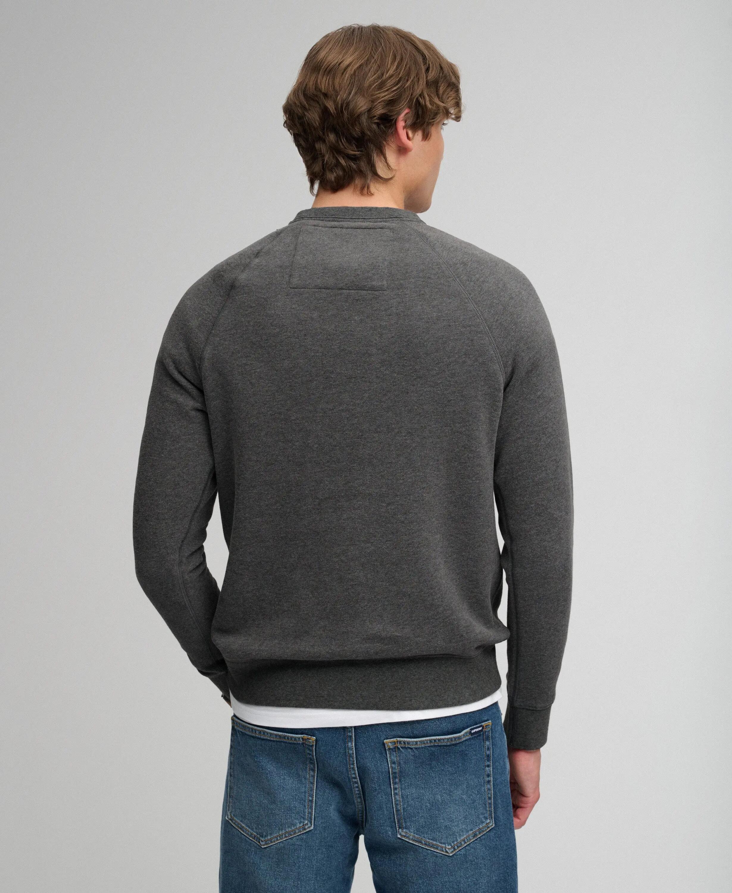 superdry Sweatshirt masculina Athletic Felt Applique gola redonda – corte 5/7
