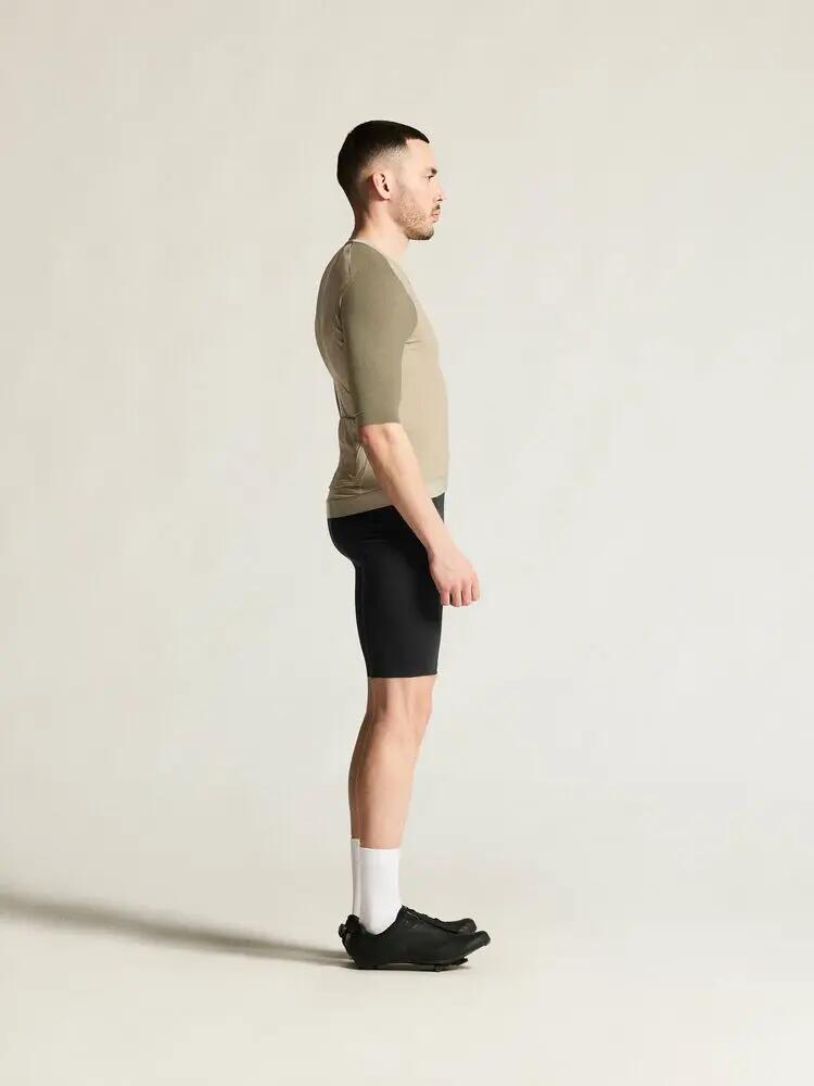 craft Endur Training Jersey M — Tessuto elasticizzato con alto trasporto di 6/7
