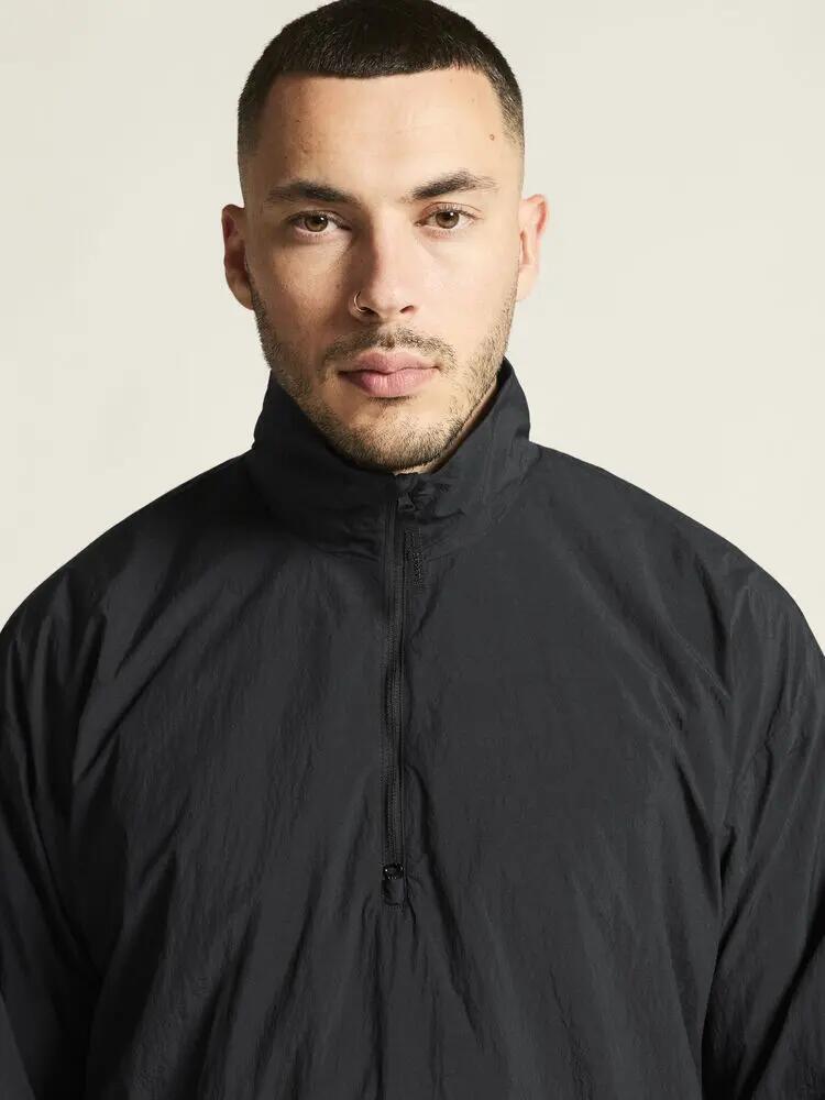 craft SubZ Overhead Jacket M — isolamento PrimaLoft leve, corte relaxed 3/7
