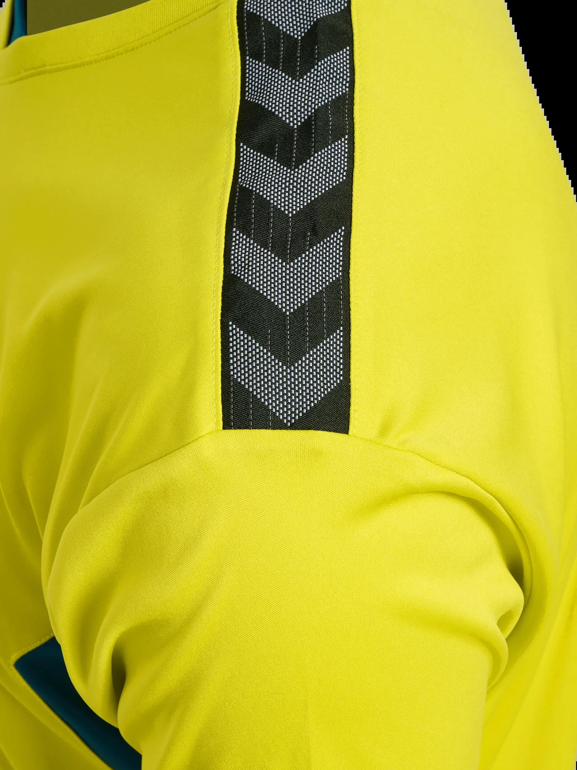 hummel T-shirt hmlAUTHENTIC PL JERSEY S/S in polyester 3/3