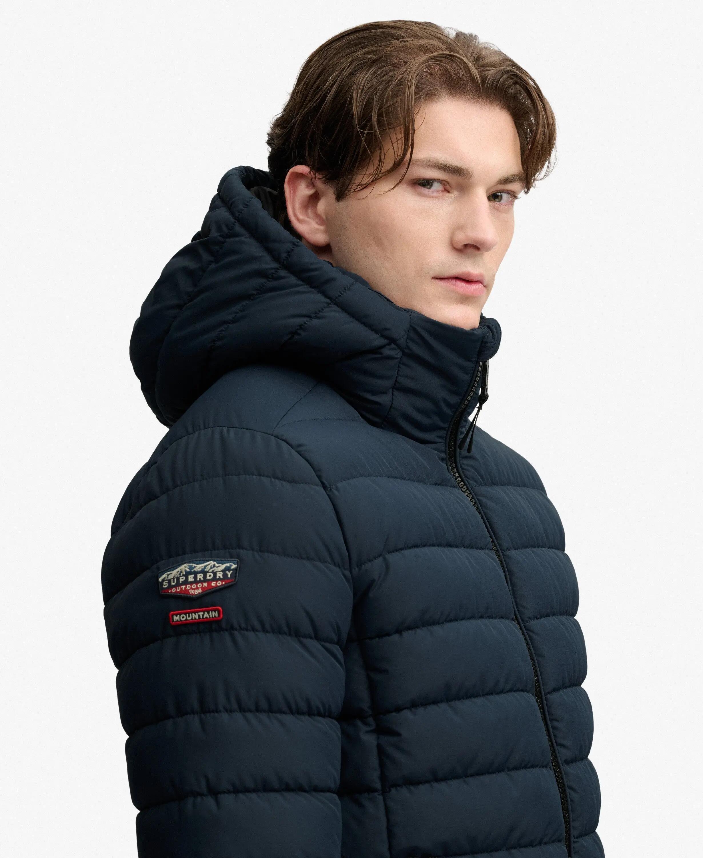 superdry Casaco Hooded Fuji Midweight Padded – Slim fit, poliéster reciclado 2/6