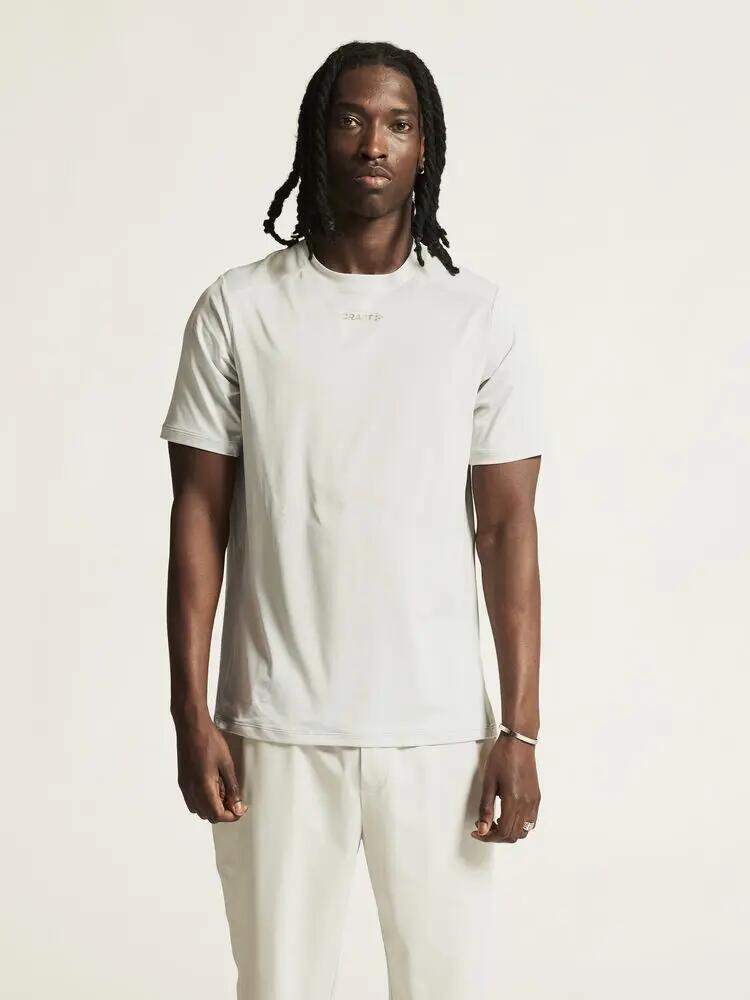 craft ADV Essence SS Tee 2 M – T-shirt treino respirável 4/7