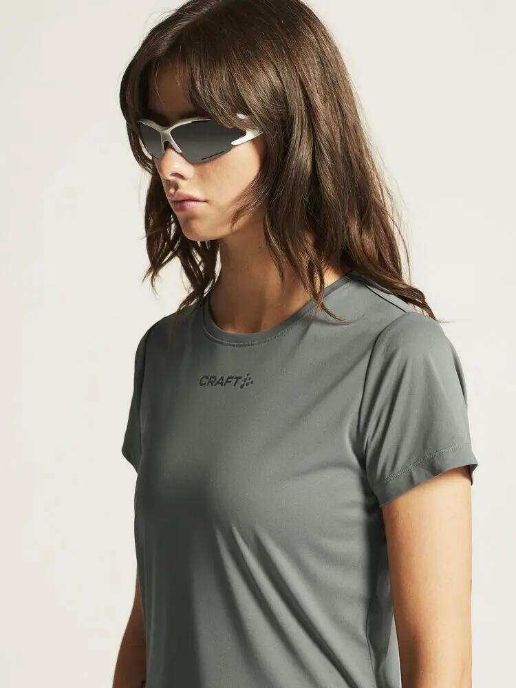 craft CORE Essence SS Tee 2 W – T-shirt training in poliestere riciclato 5/7