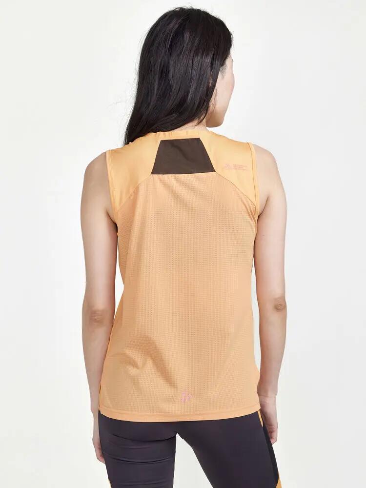 craft PRO Trail Singlet W — canotta trail da donna con mesh elasticizzato 3/6