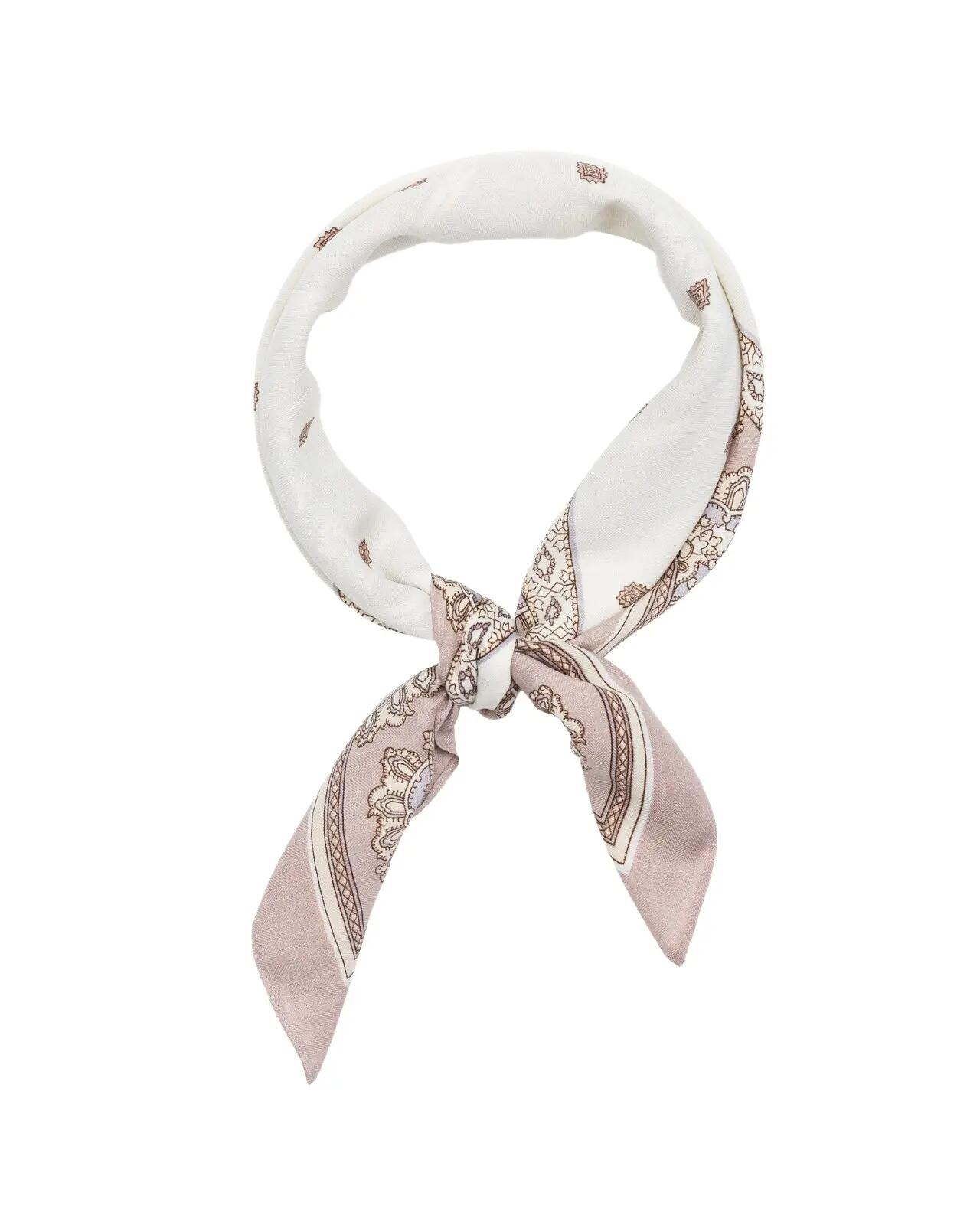 Foulard femme WINGS beige 90x90 cm motif oriental élégant 3/6