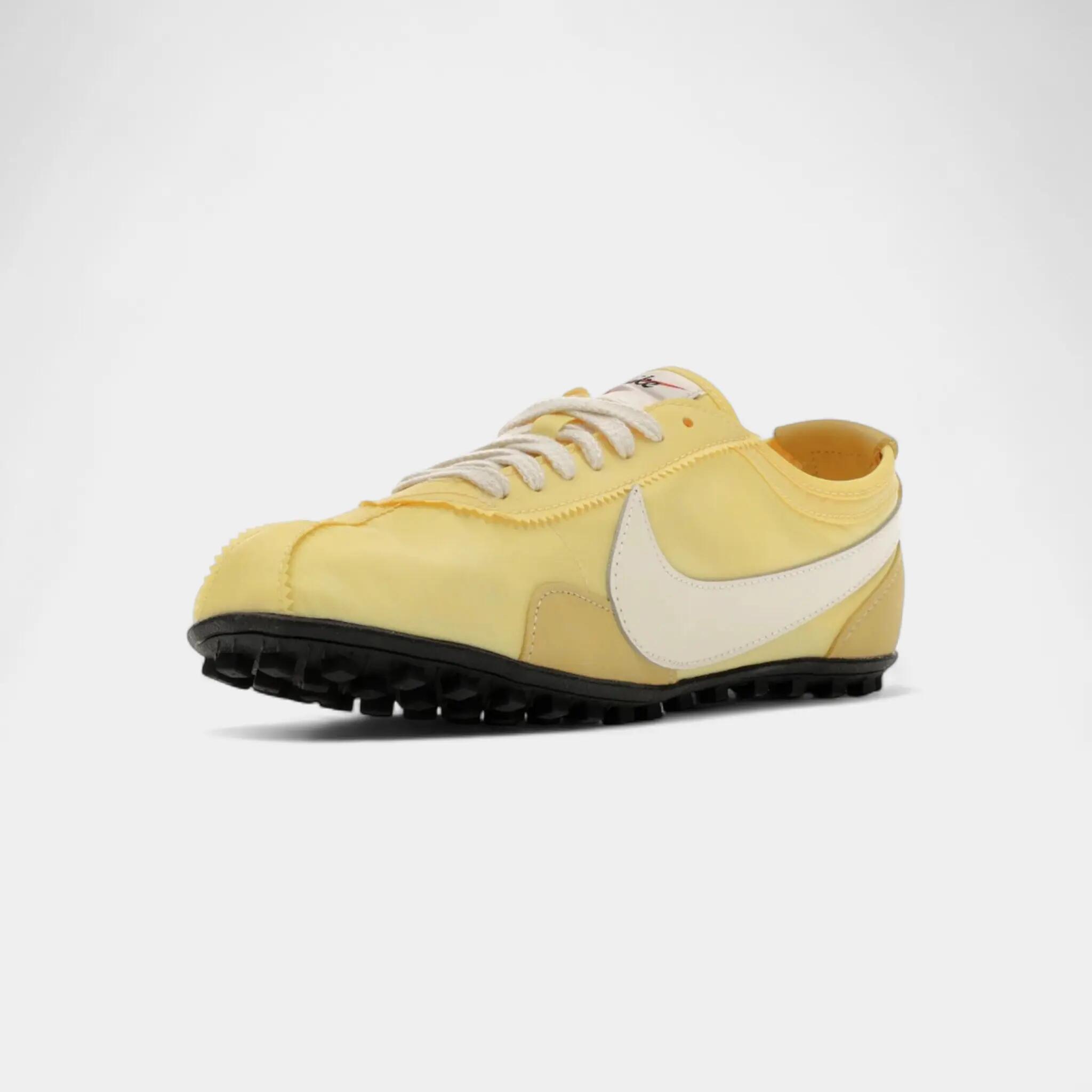 Nike Moon Shoe OG Soft Yellow Black Soft Pearl (Women's) 3/5
