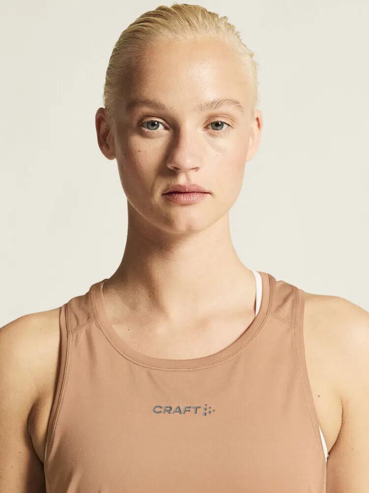 craft ADV Essence Singlet 2 W Trainingssinglet atmungsaktiv 3/7