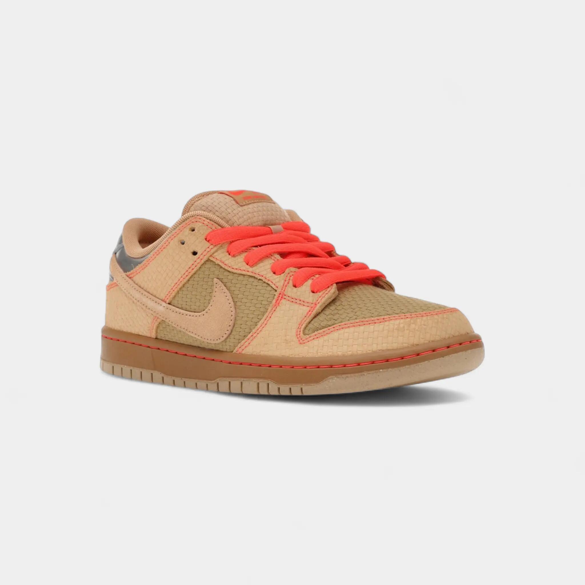 Nike SB Dunk Low Pro Som Tum 2/5