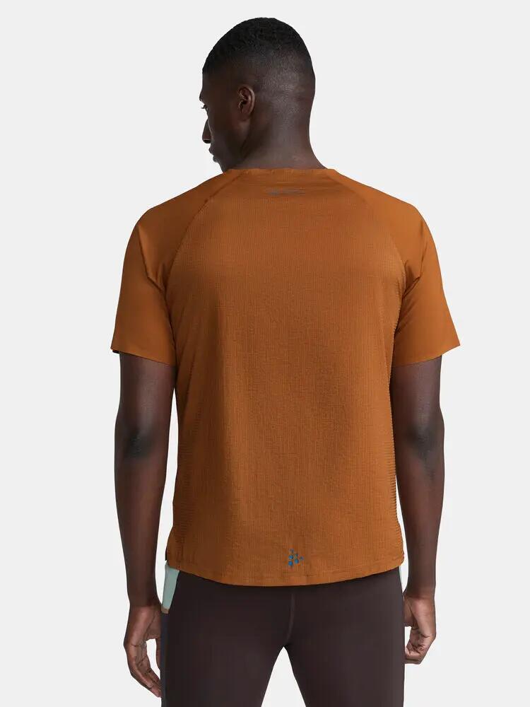 craft PRO Trail SS Tee M - Kurzarm-Trailshirt mit Stretch-Mesh am Rücken 4/6