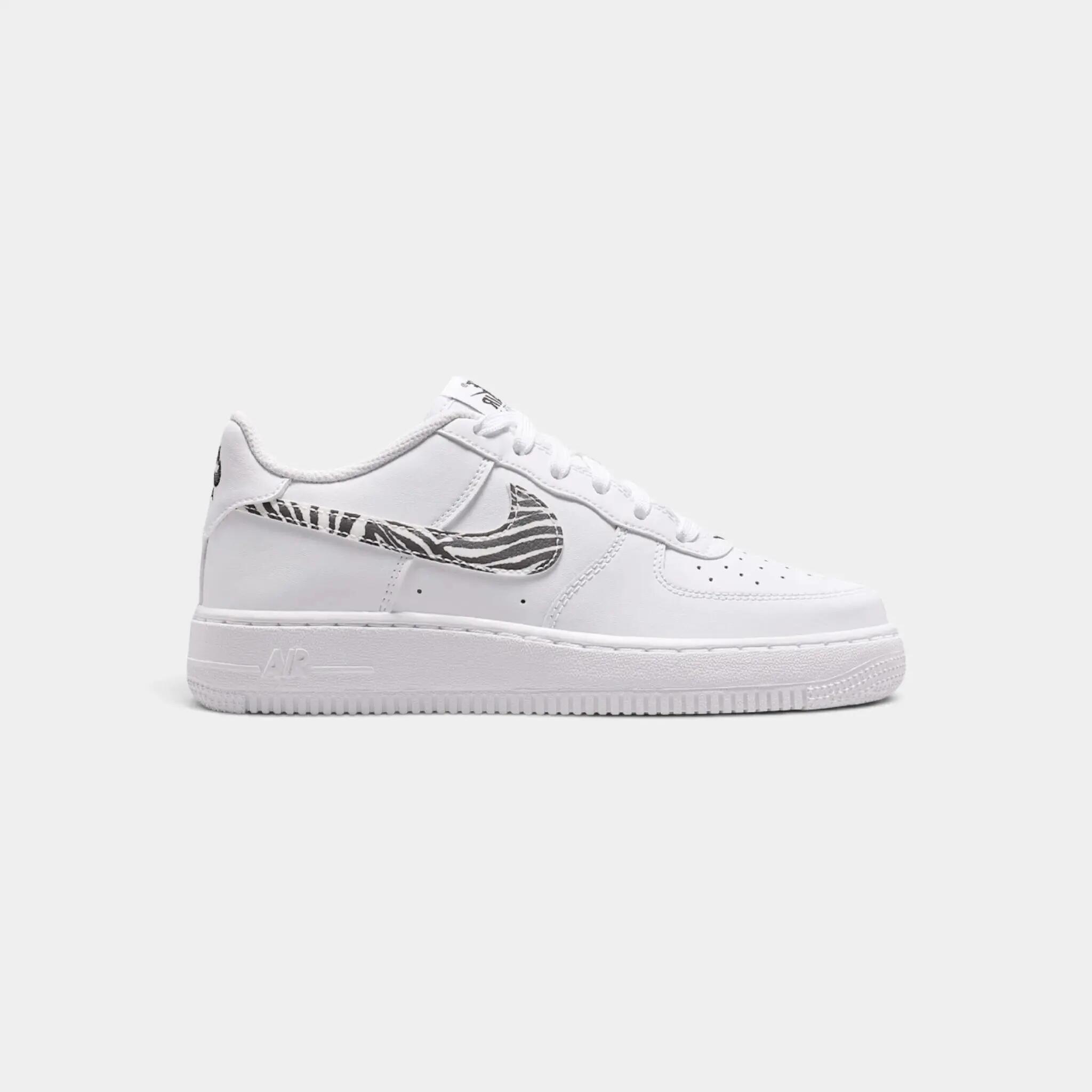 NIKE picture