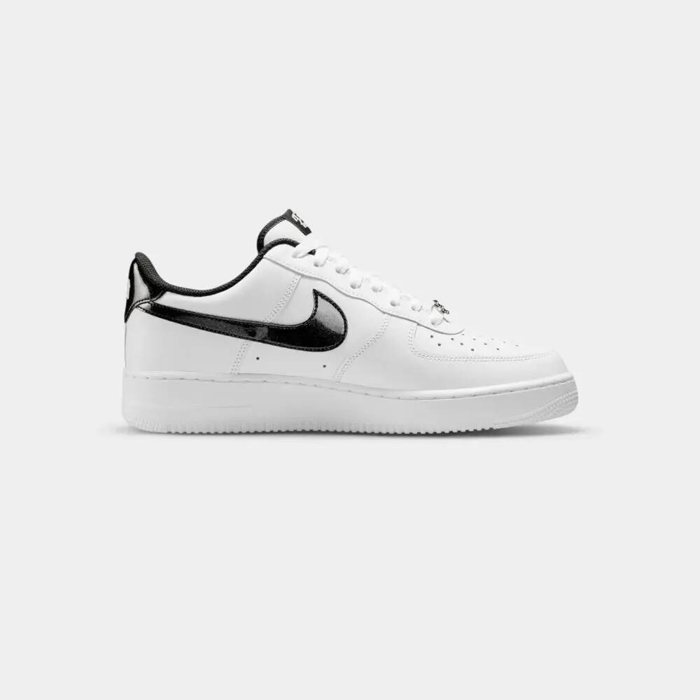 Nike Air Force 1 '07 LV8 White Black 1/2