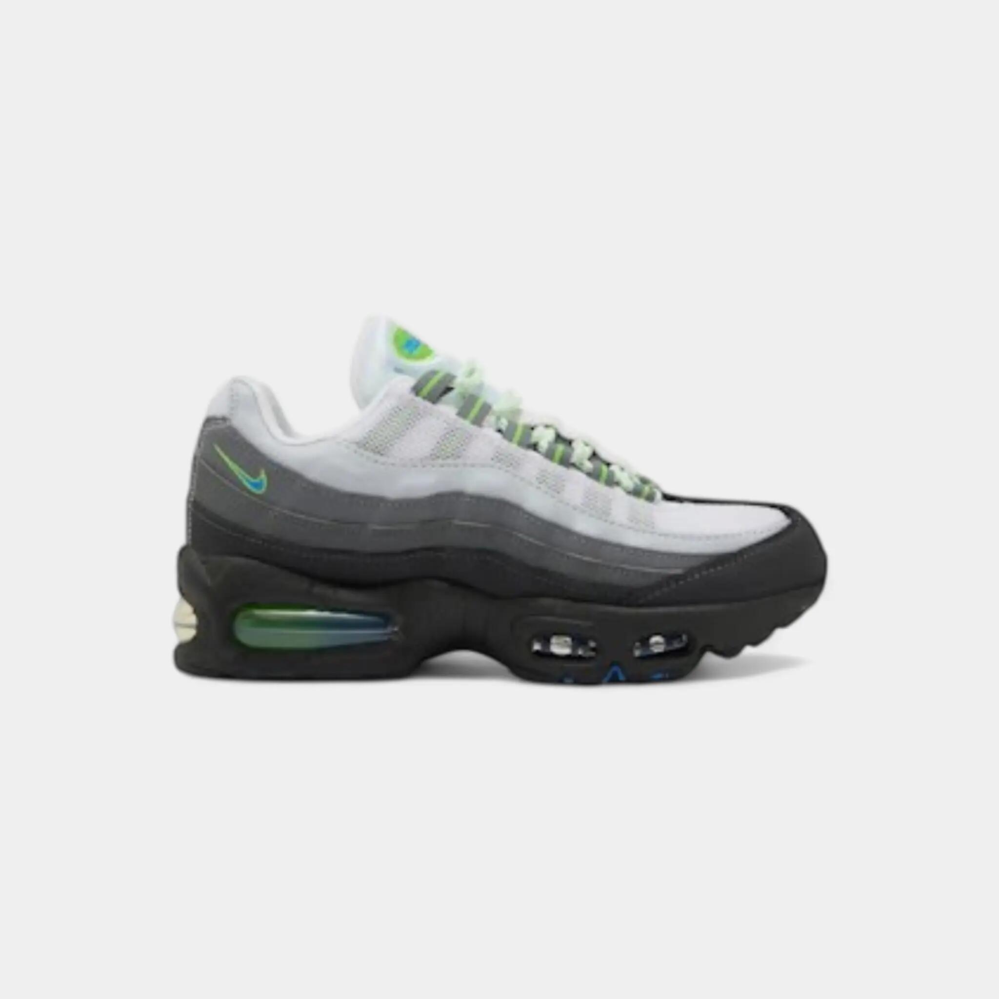 NIKE picture