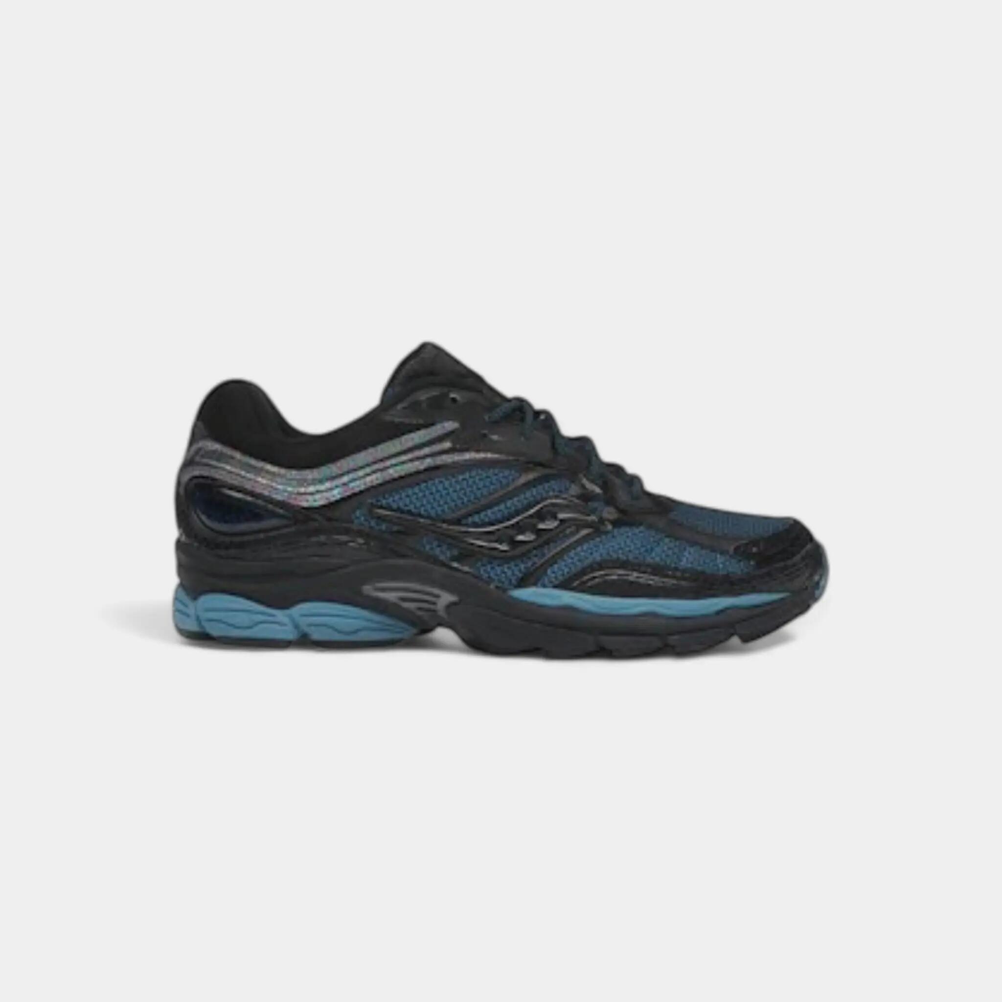 SAUCONY picture