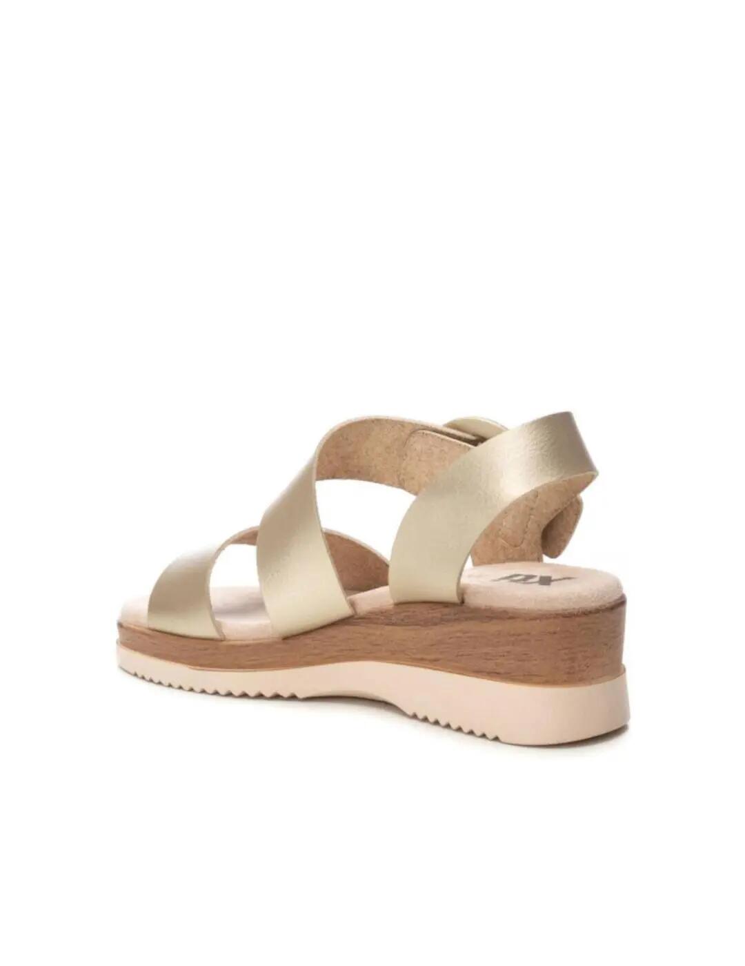 Damenschuhe Xti Gold. 3/4