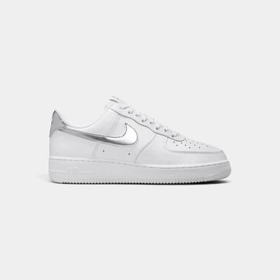 Nike air force 1 '07 se white metallic silver