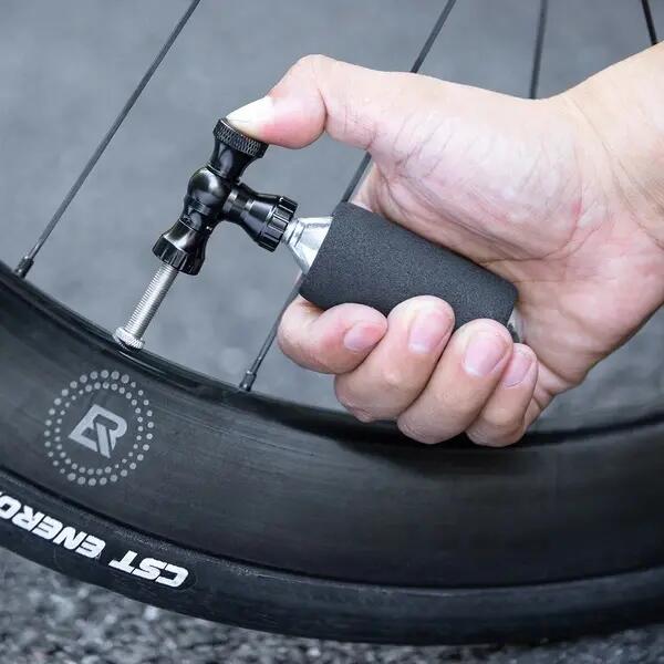 Mini gonfleur CO₂ en aluminium compatible Presta et Schrader ROCKBROS 5/6
