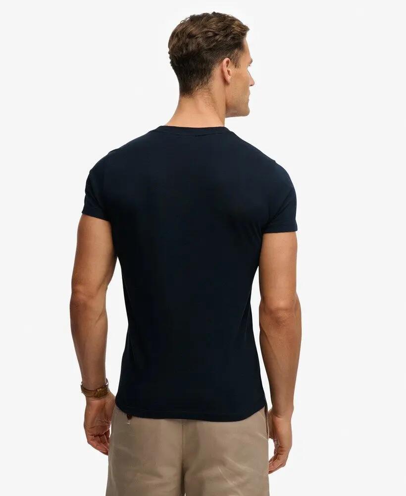 superdry V‑Neck T‑Shirt mit Sticklogo aus Bio‑Baumwolle 5/6