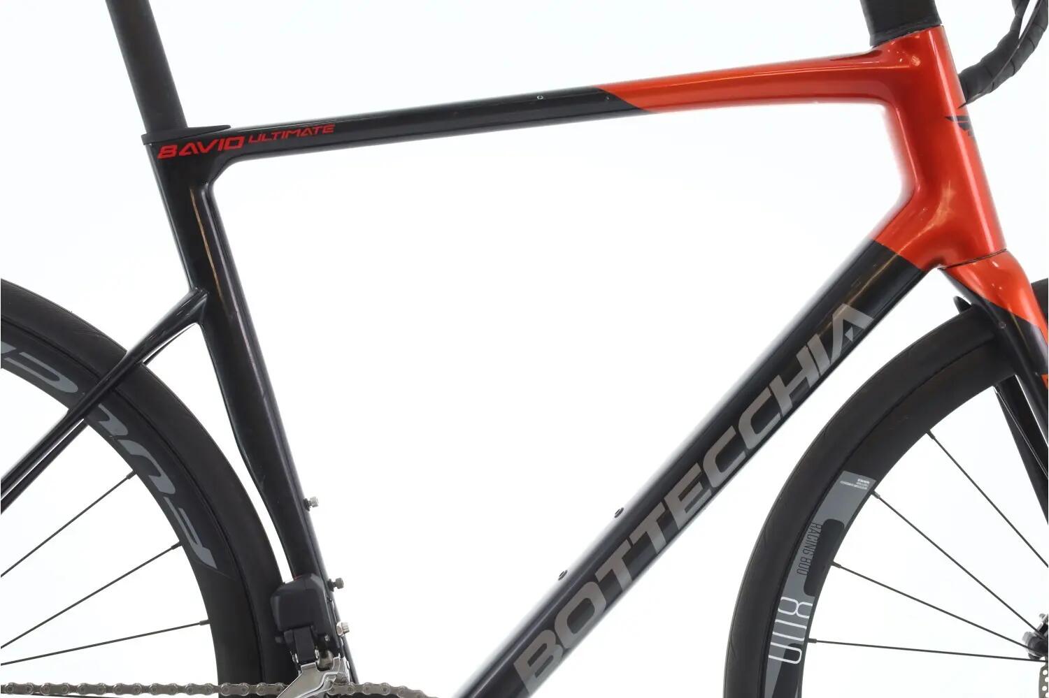 Bici strada ricondizionata · Bottecchia 8 Avio Ultimate Di2 12V · Ottimo stato 2/8