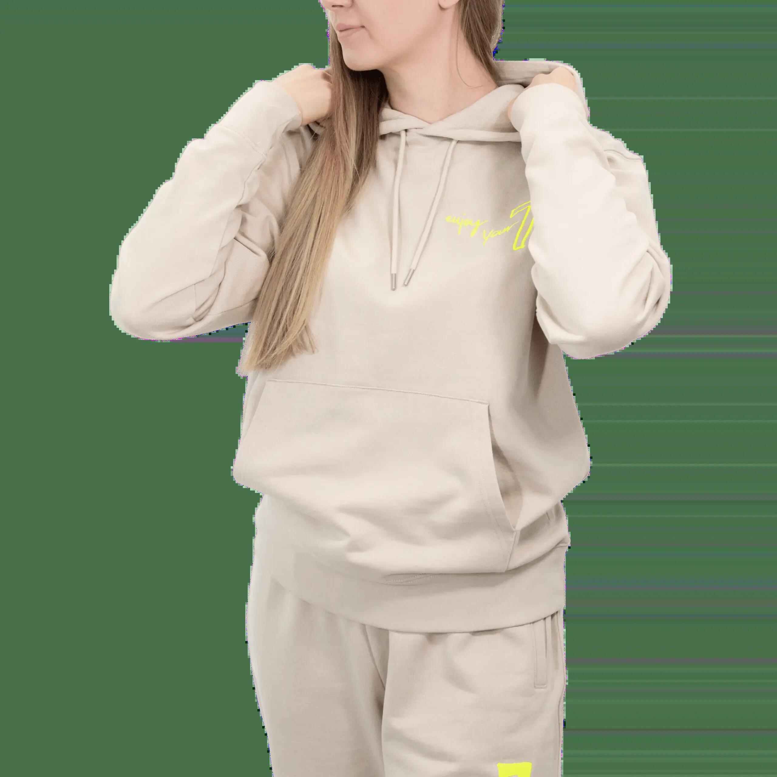 Beige OVERSIZE-joggingpak met Wings x Paprocki & Brzozowski-borduursel UNISEX M 10/10
