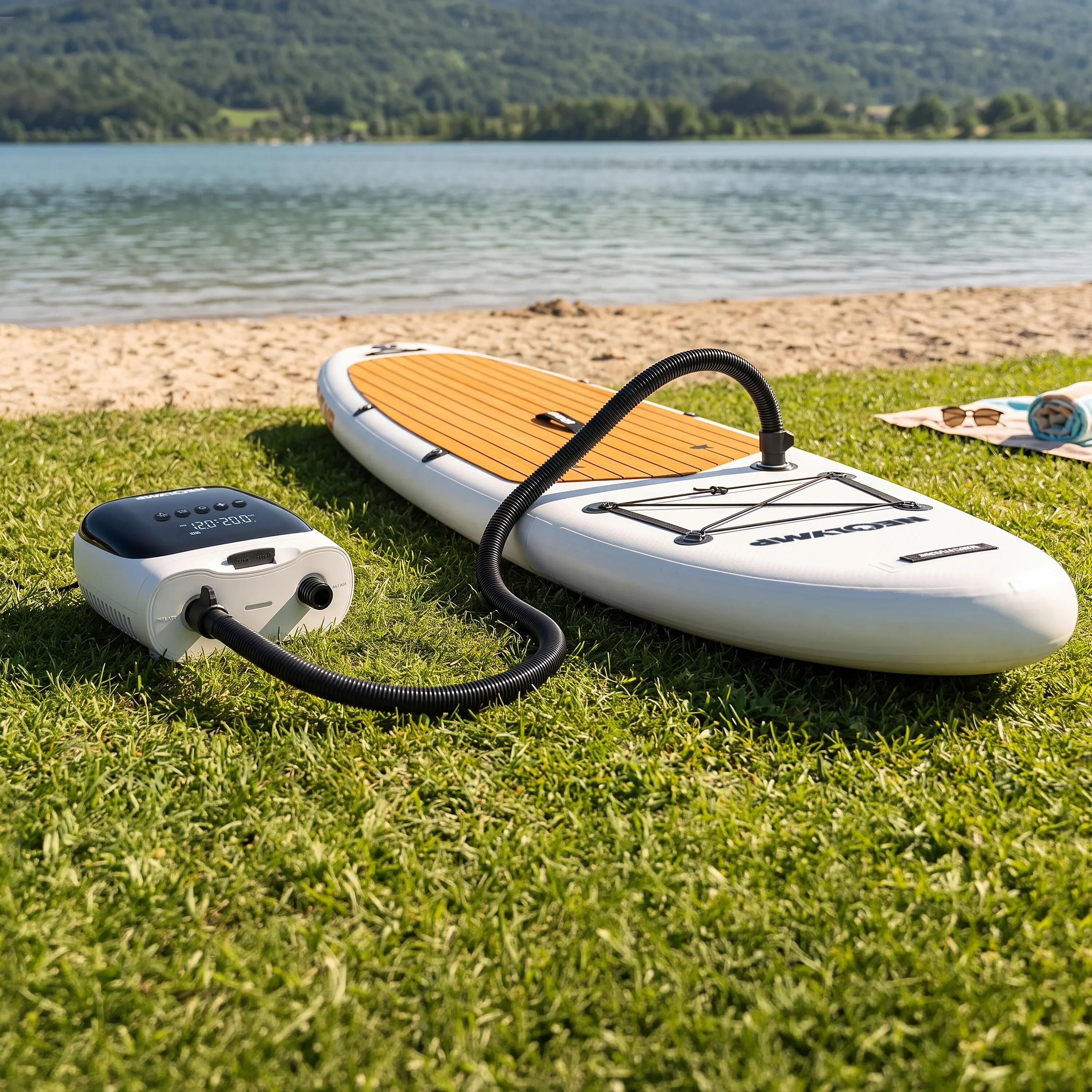 Pompa elettrica SUP con batteria e attacco 12V per tavole, kayak e tende 2/11
