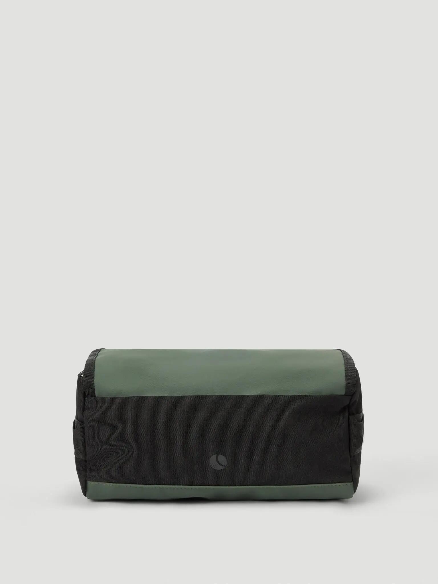 bjorn_borg TRAVEL WASH BAG aus recyceltem Polyester — MOUNTAIN VIEW 2/4