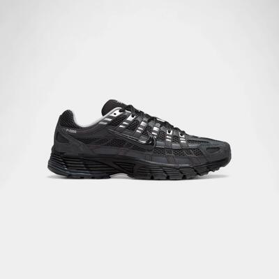 Nike p-6000 suede anthracite metallic silver