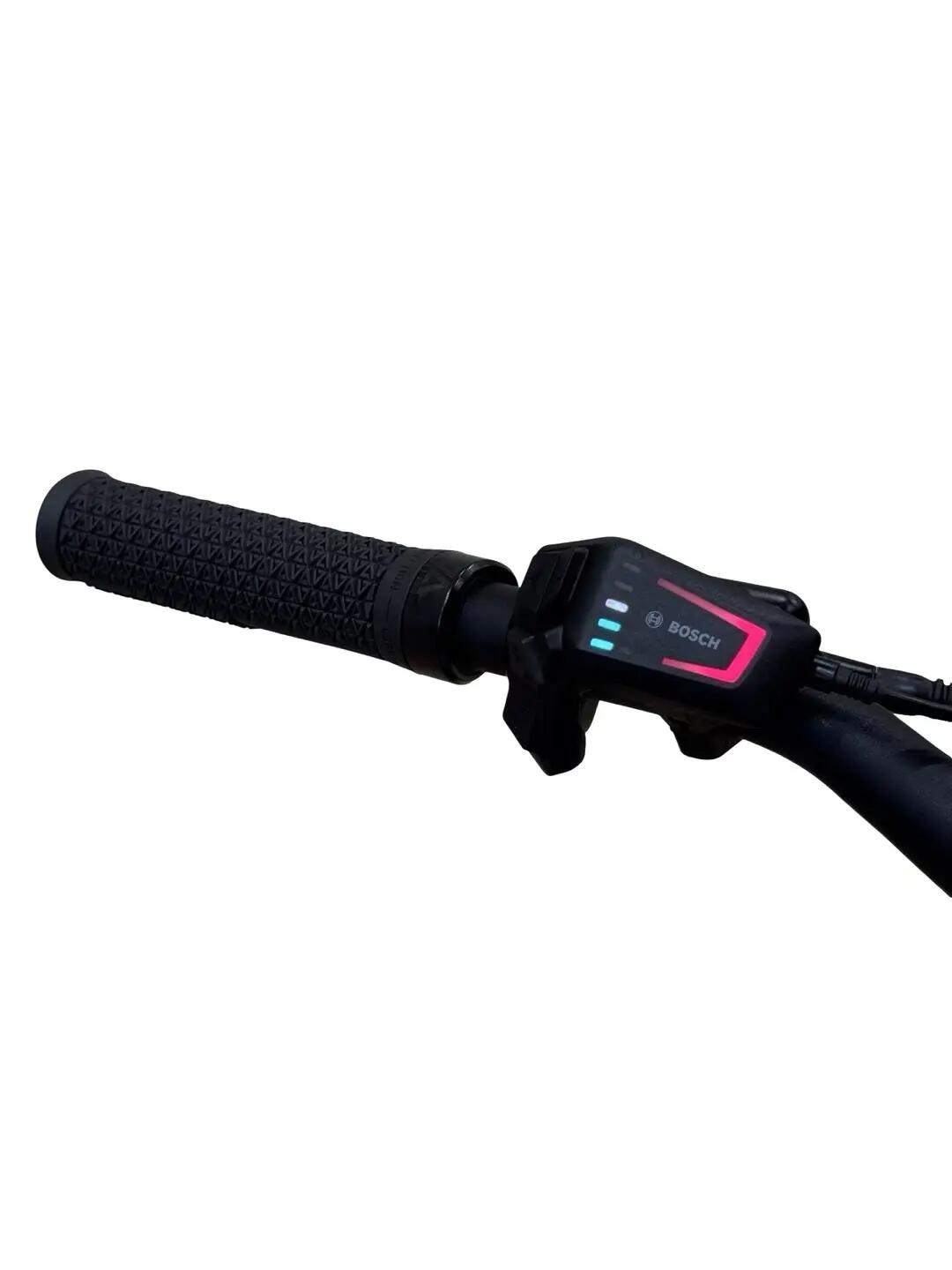 Ricondizionata - Bici elettriche Advanced Trekking Pro X Wave - Stato eccellente 8/15