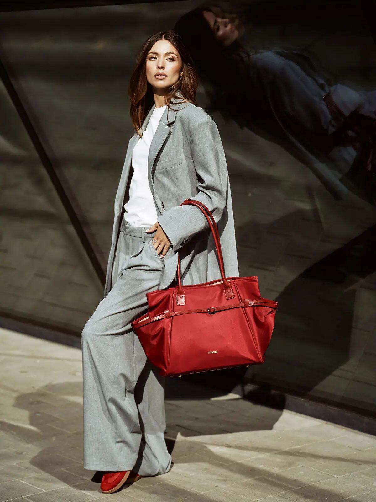 WINGS ROSELLA shopper tas met afneembare make-uptas en riem voor koffer DARK RED 2/10