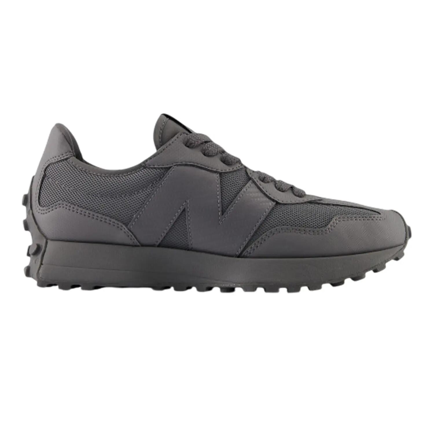 NEW BALANCE picture