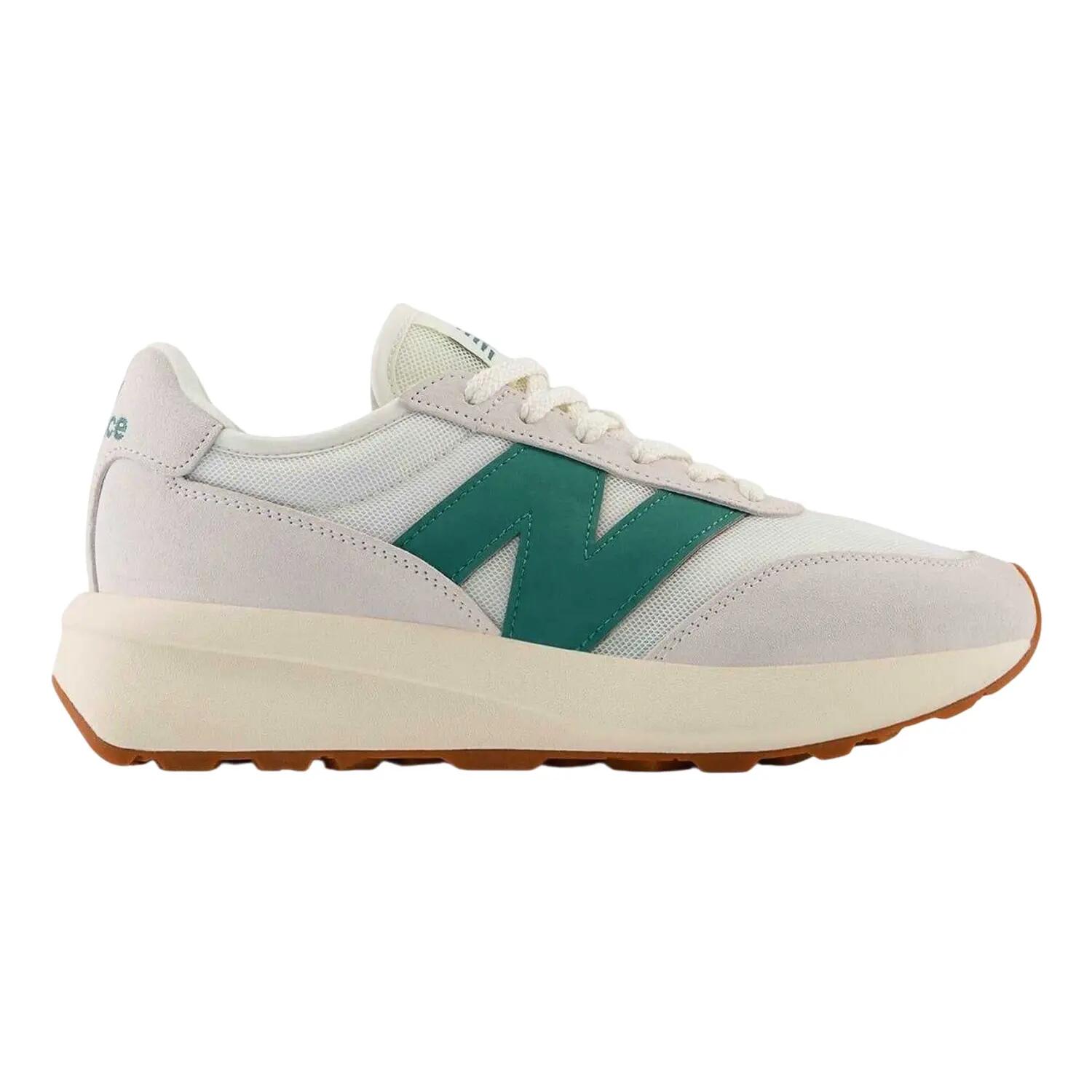 NEW BALANCE picture