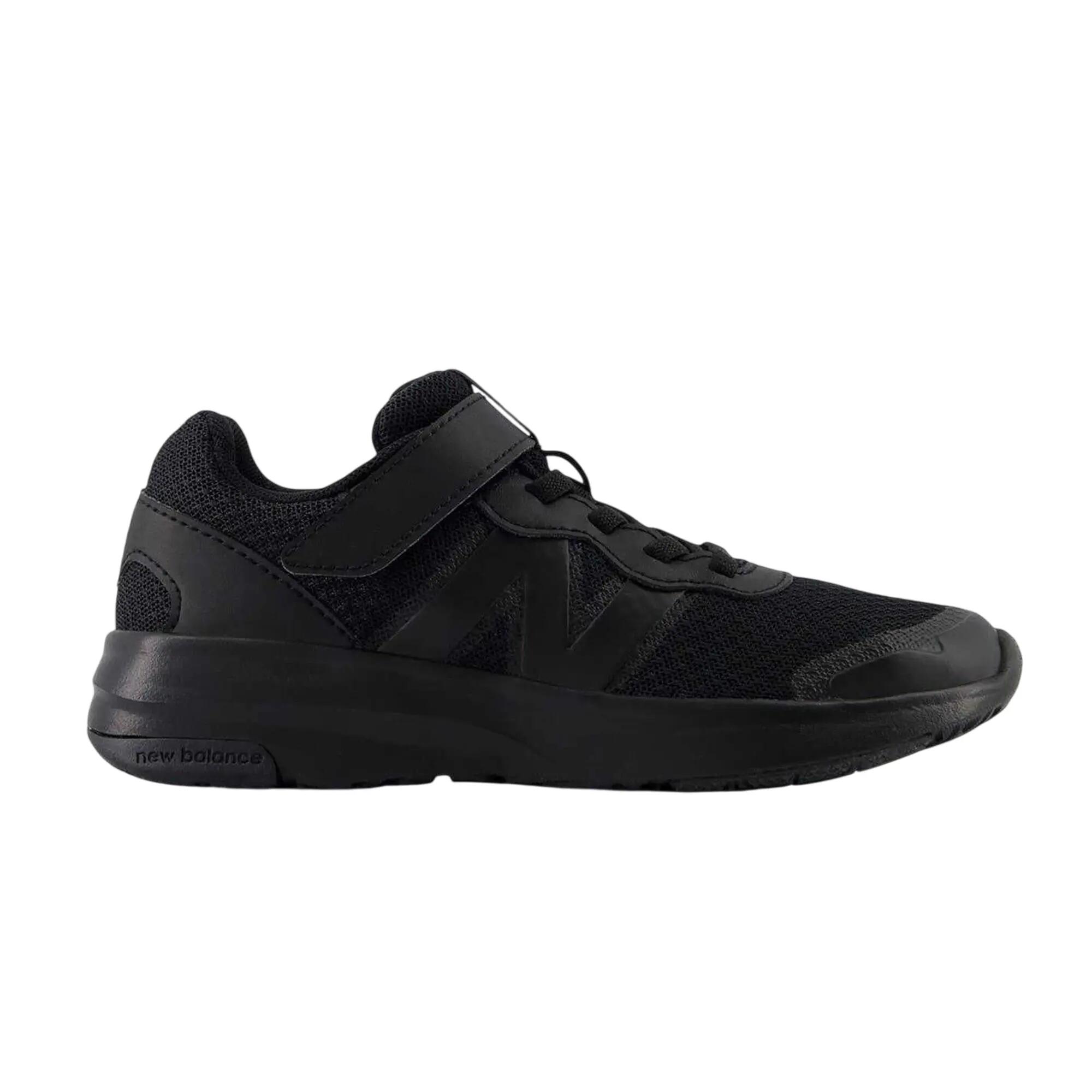 NEW BALANCE picture