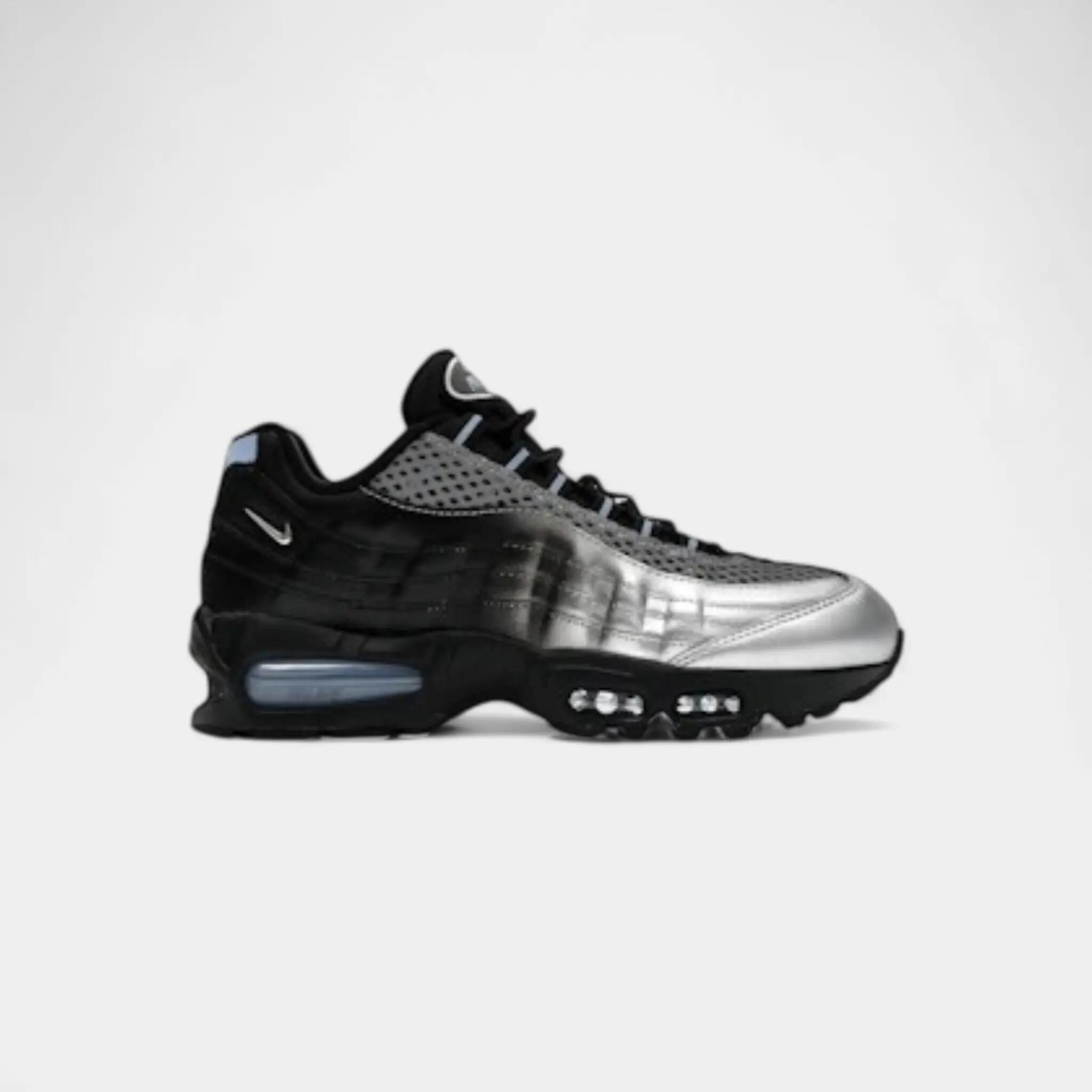 NIKE picture