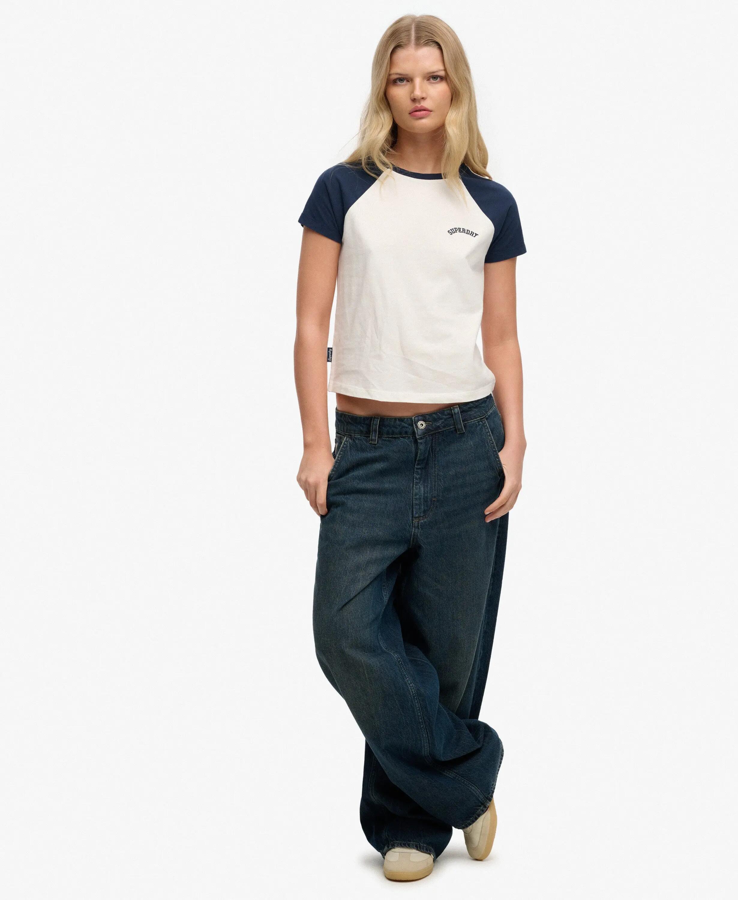 Dames-T-shirt Superdry Essential Logo Retro 3/5