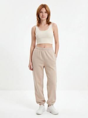 Oversized joggingbroek voor dames unleash wings beige