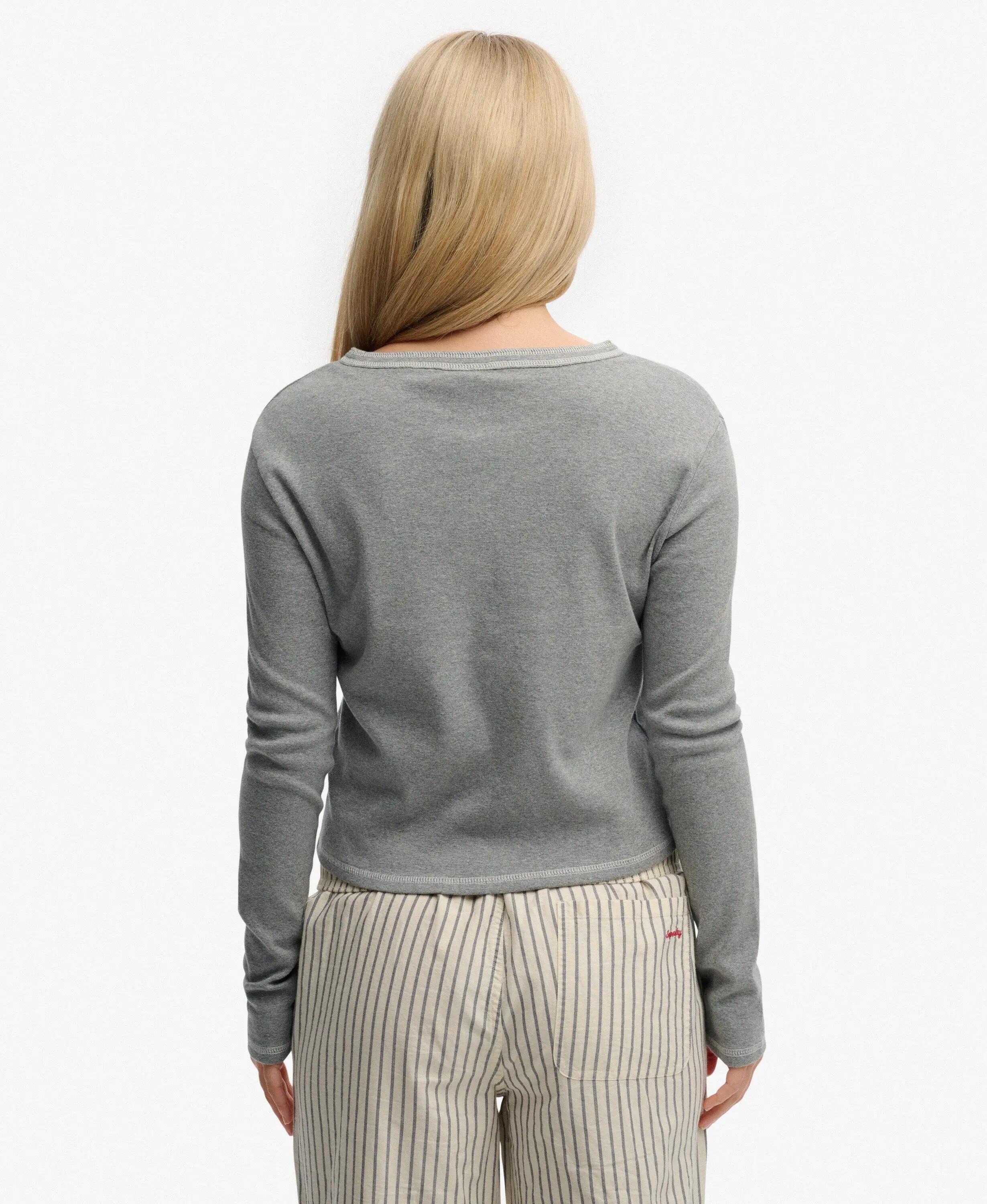 T-shirt manches longues femme Superdry Athletic Essentials 5/7