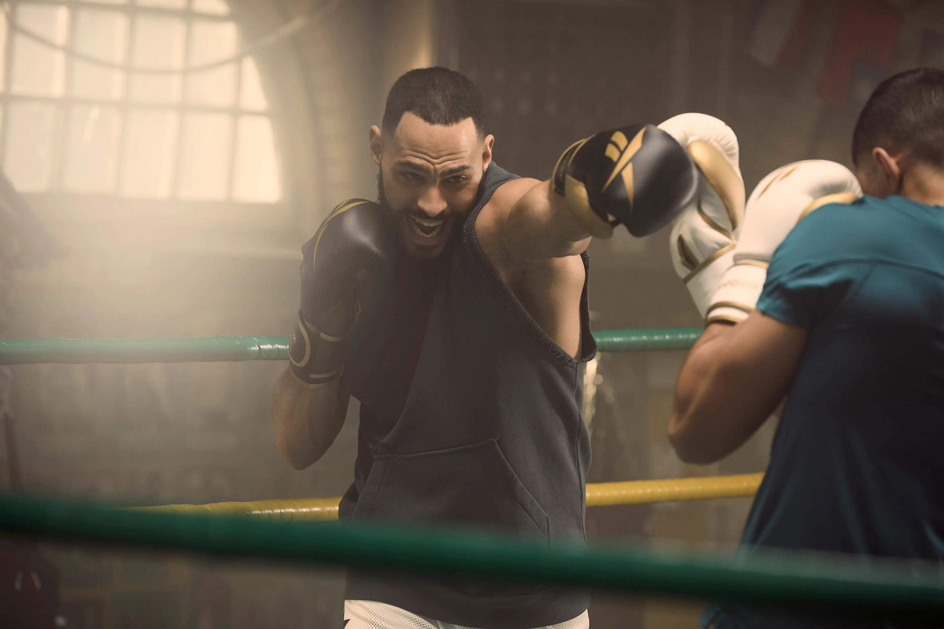 Set di guantoni da boxe e guanti 4/6