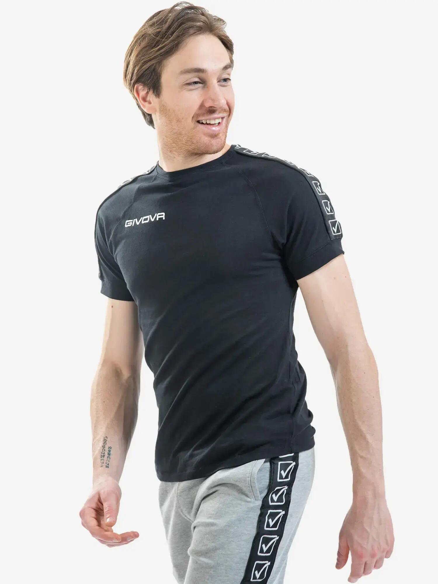 Givova Sport T-Shirt Preto M - Respirável, Confortável e Estiloso 4/5