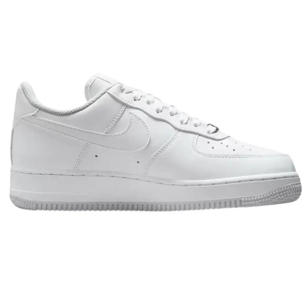 NIKE picture